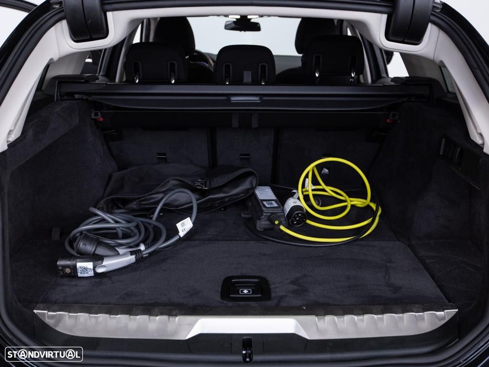 BMW 330 e Auto - 14