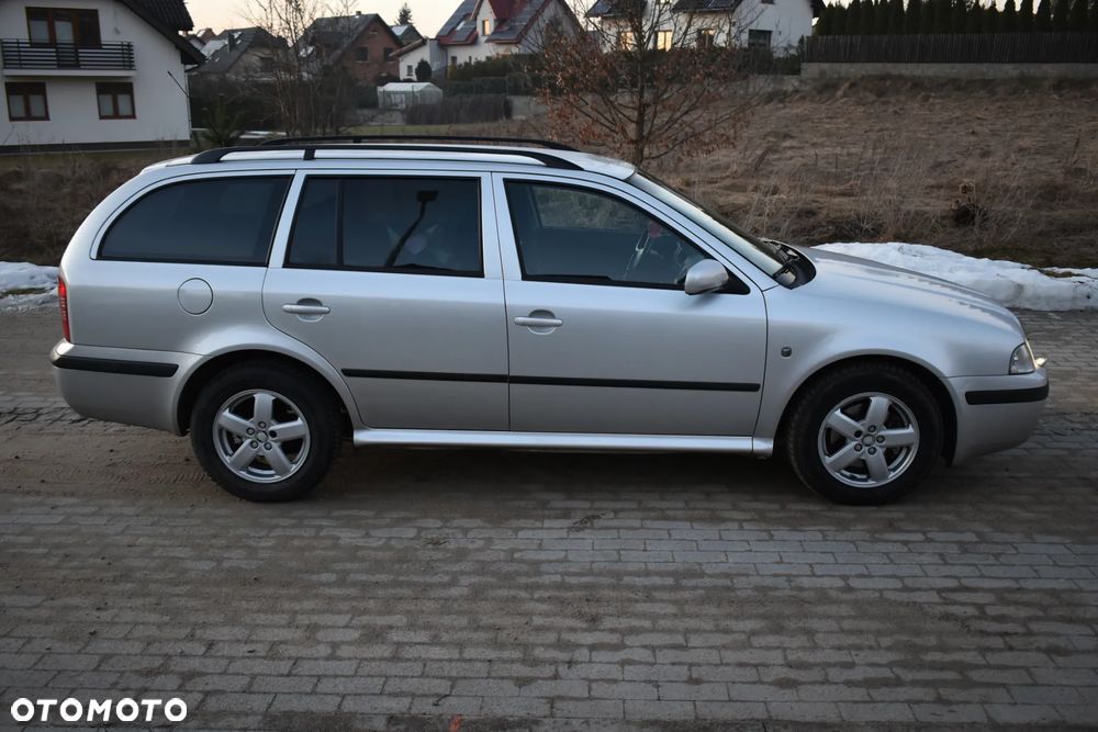 Skoda Octavia 1.9 TDI PD Combi Elegance - 20