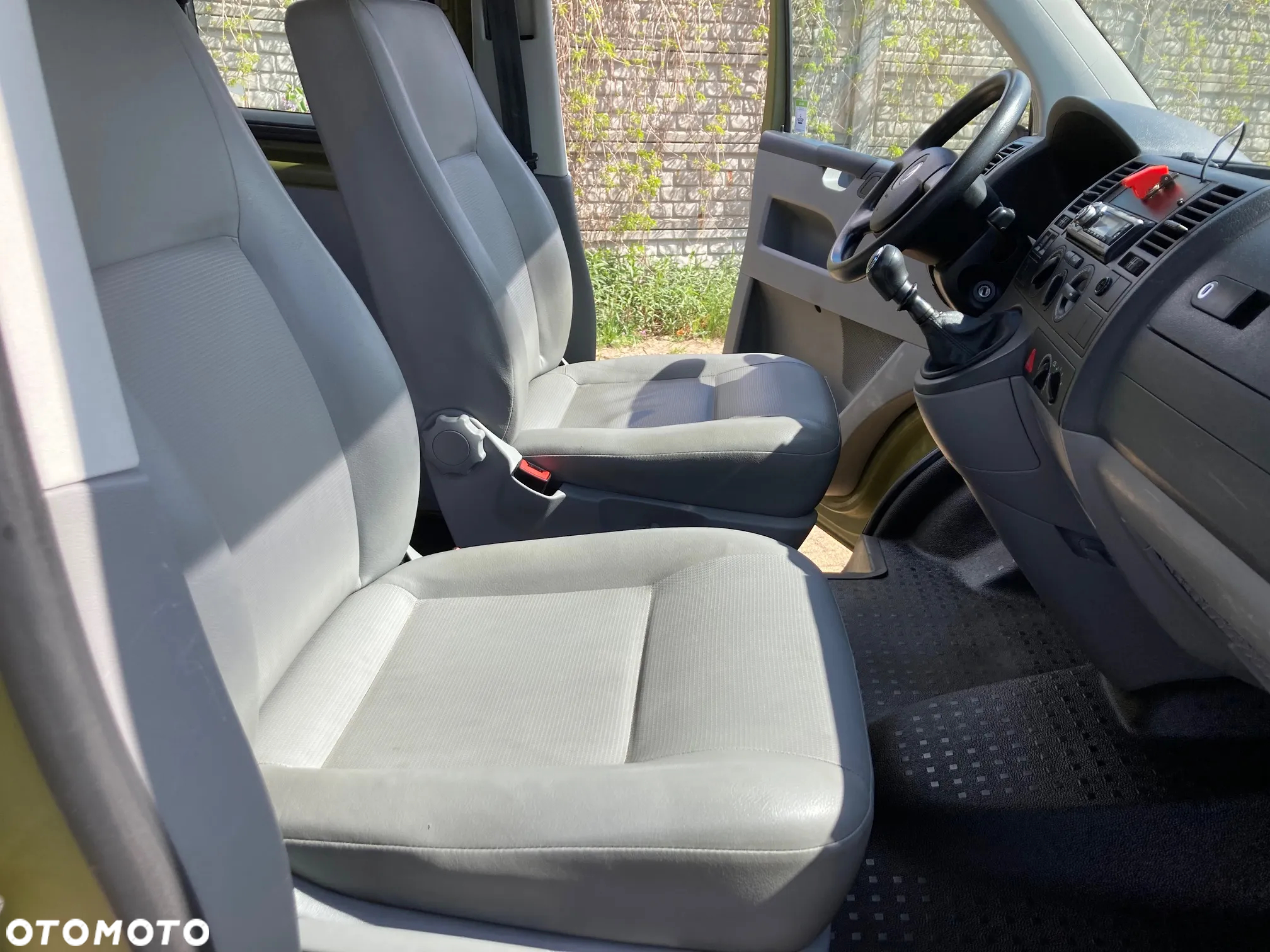 Volkswagen Transporter - 9
