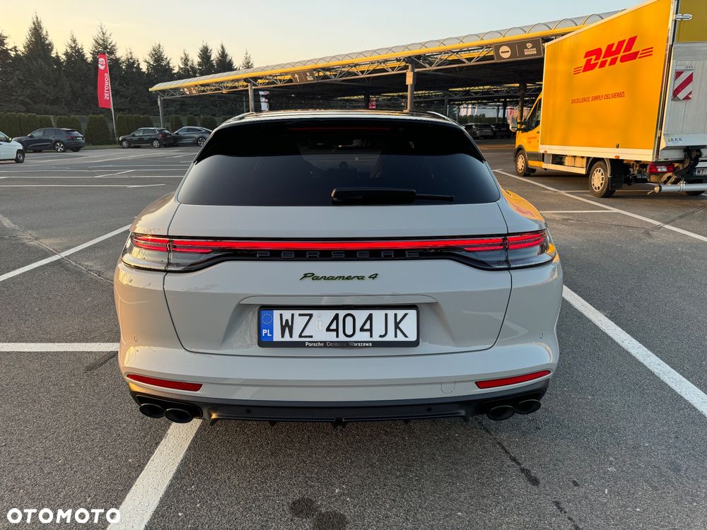 Porsche Panamera 4 E-Hybrid Sport Turismo Platinum Edition - 7