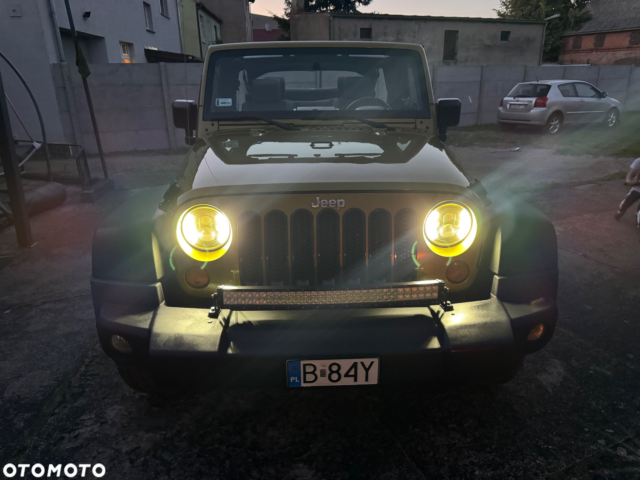 Jeep Wrangler Unlimited 3.8 Automatik Sahara - 10