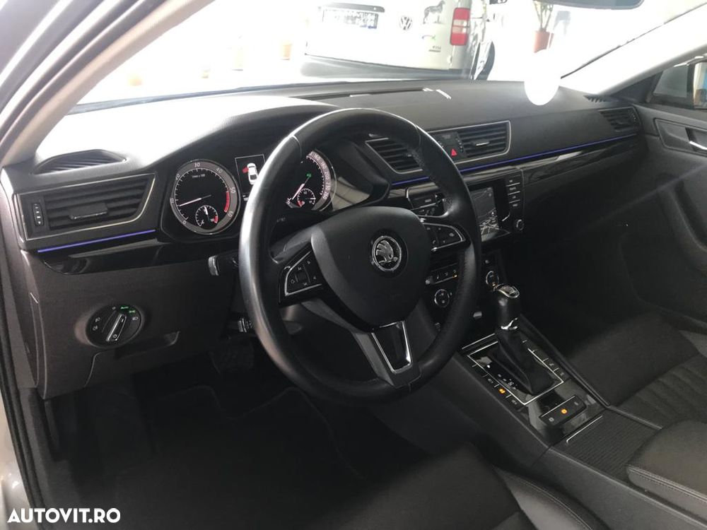 Skoda Superb 2.0 TDI DSG L&K - 7