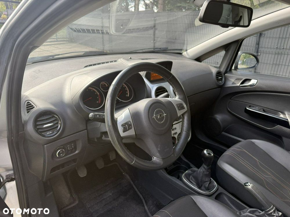 Opel Corsa - 7