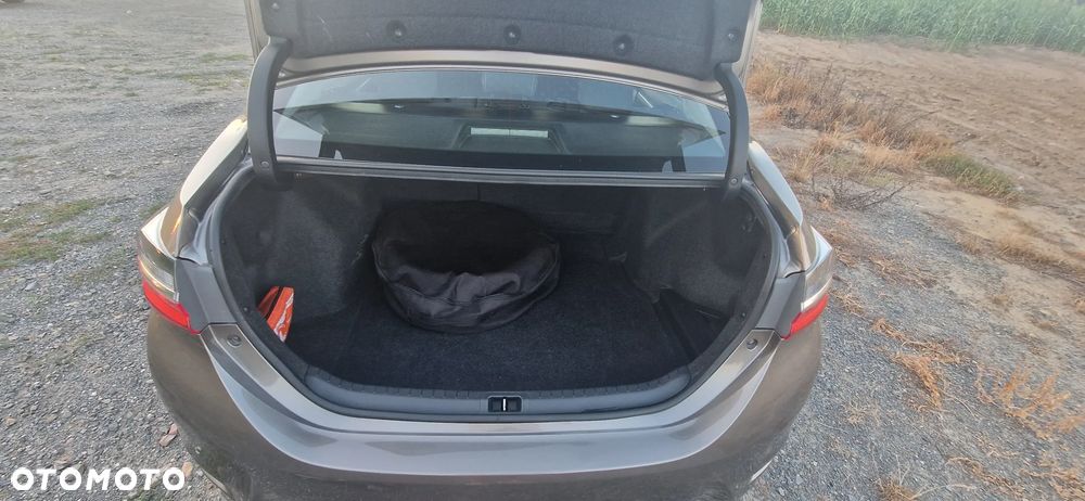 Toyota Corolla 1.6 Comfort - 11