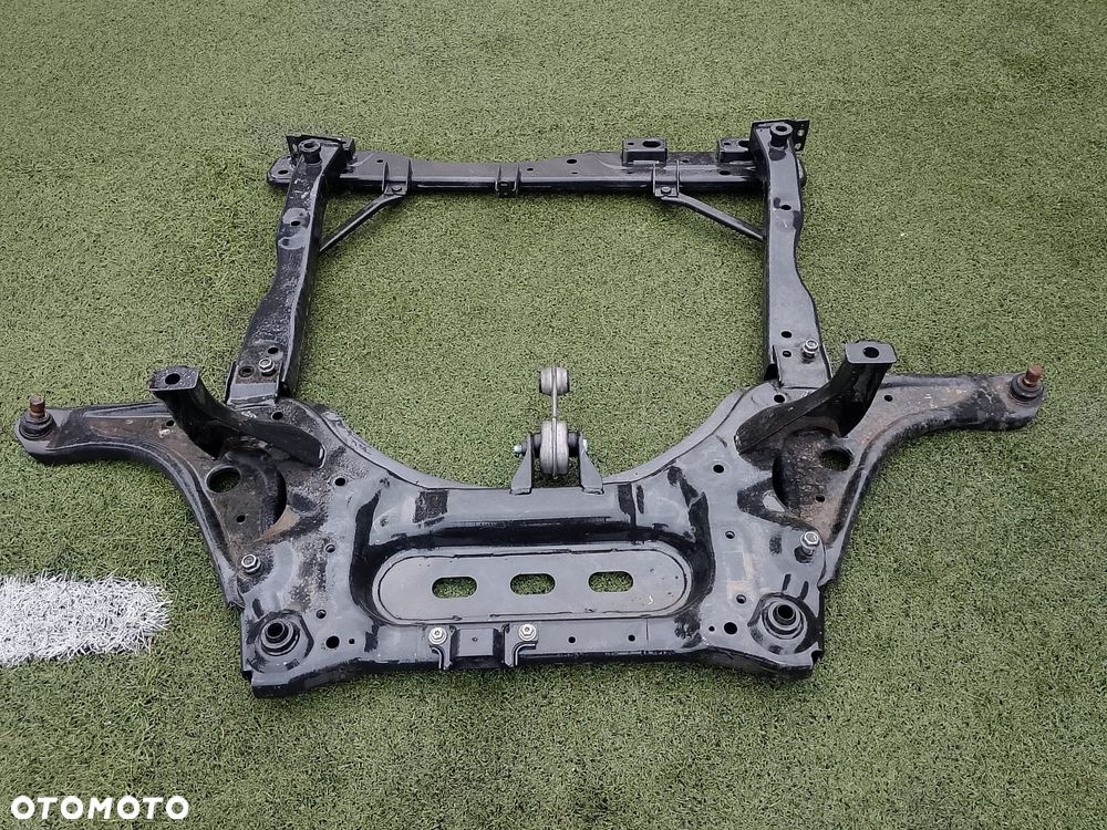 SANKI WÓZEK KOŁYSKA TRAWERS RENAULT KADJAR 1.3 TCE - 1