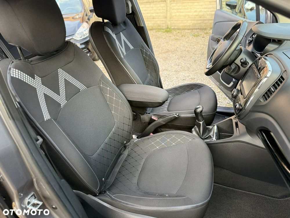 Renault Captur - 38