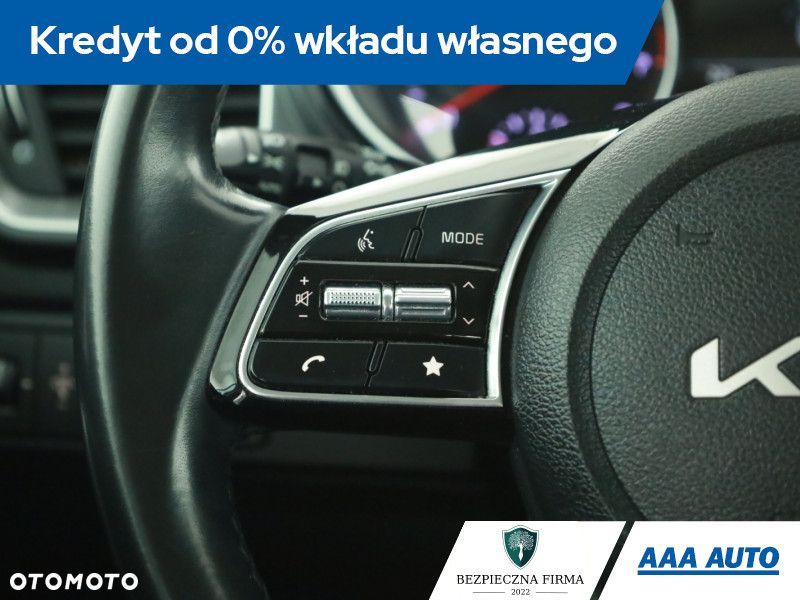 Kia Ceed - 14