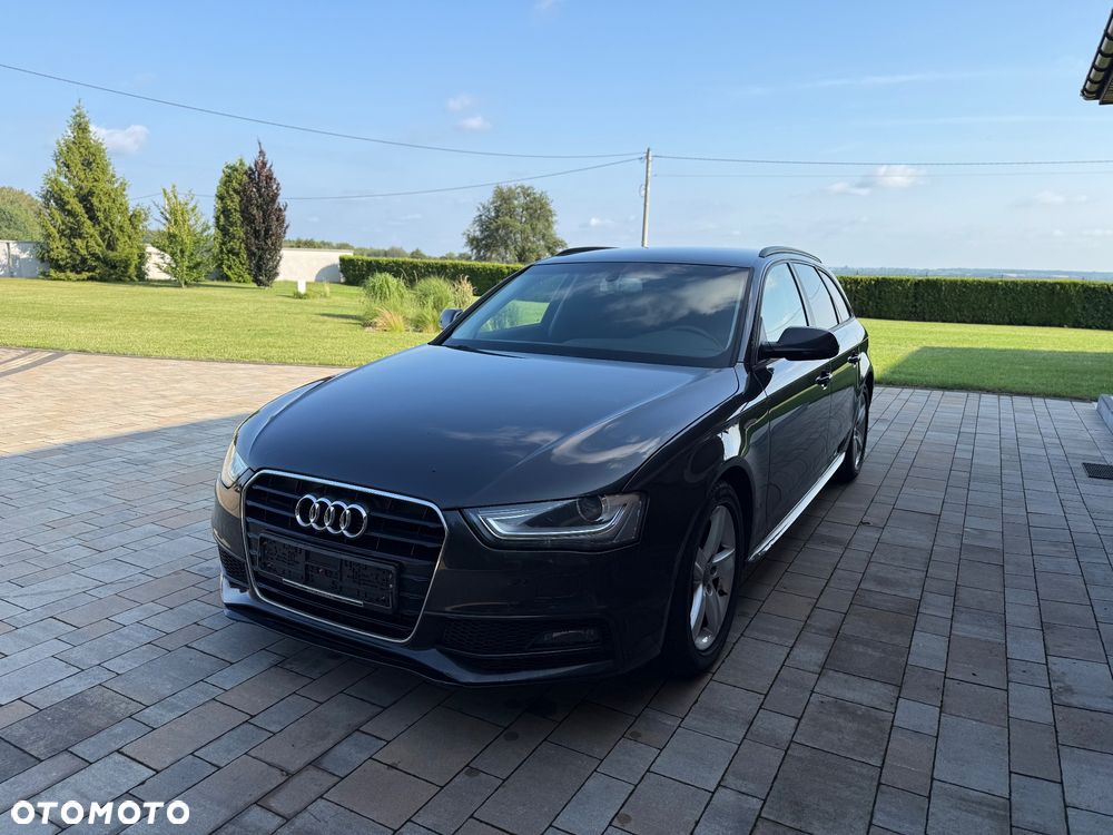 Audi A4 Avant 2.0 TDI DPF multitronic S line Sportpaket - 10