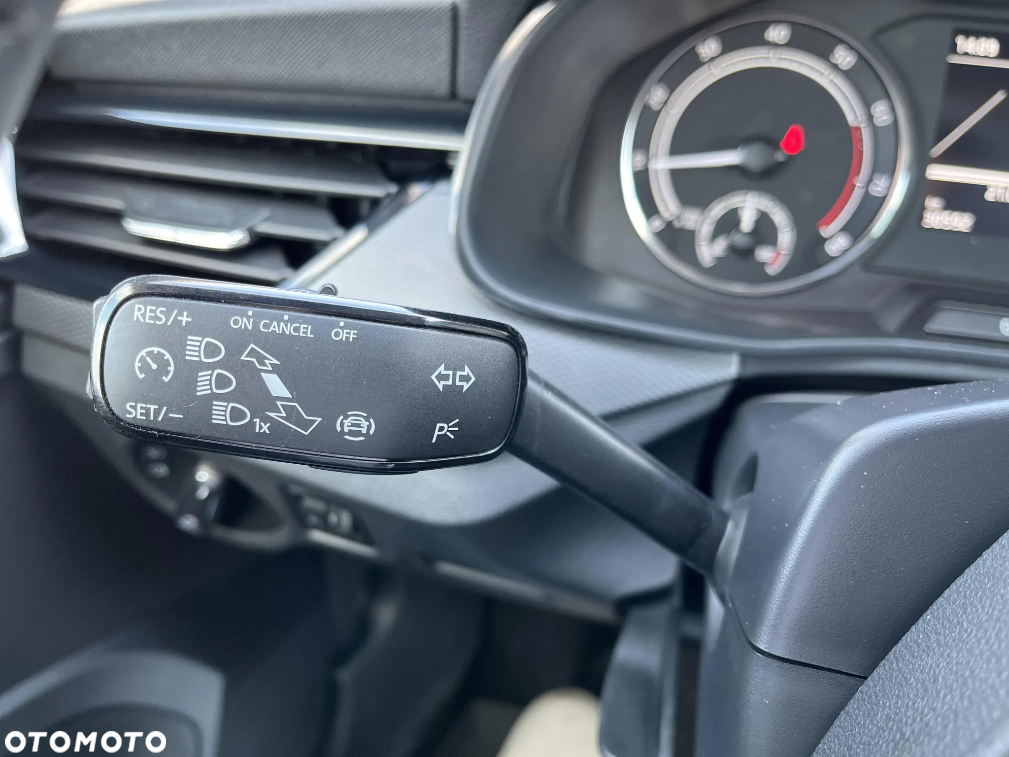 Skoda Scala 1.0 TSI Ambition DSG - 32