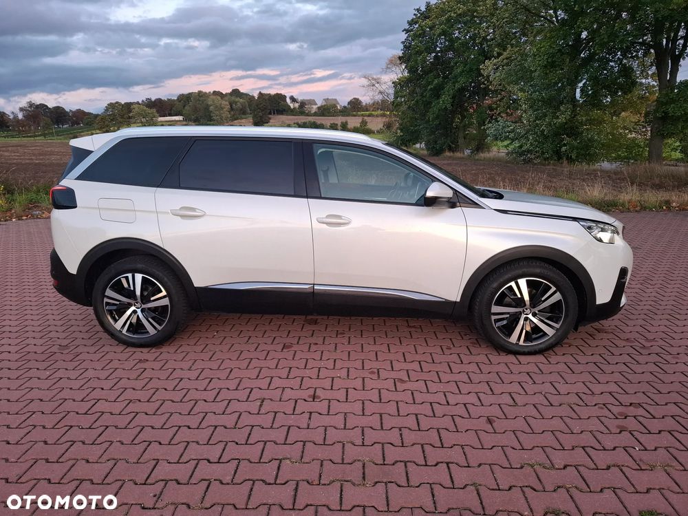 Peugeot 5008 THP 165 EAT6 Stop & Start Allure - 16