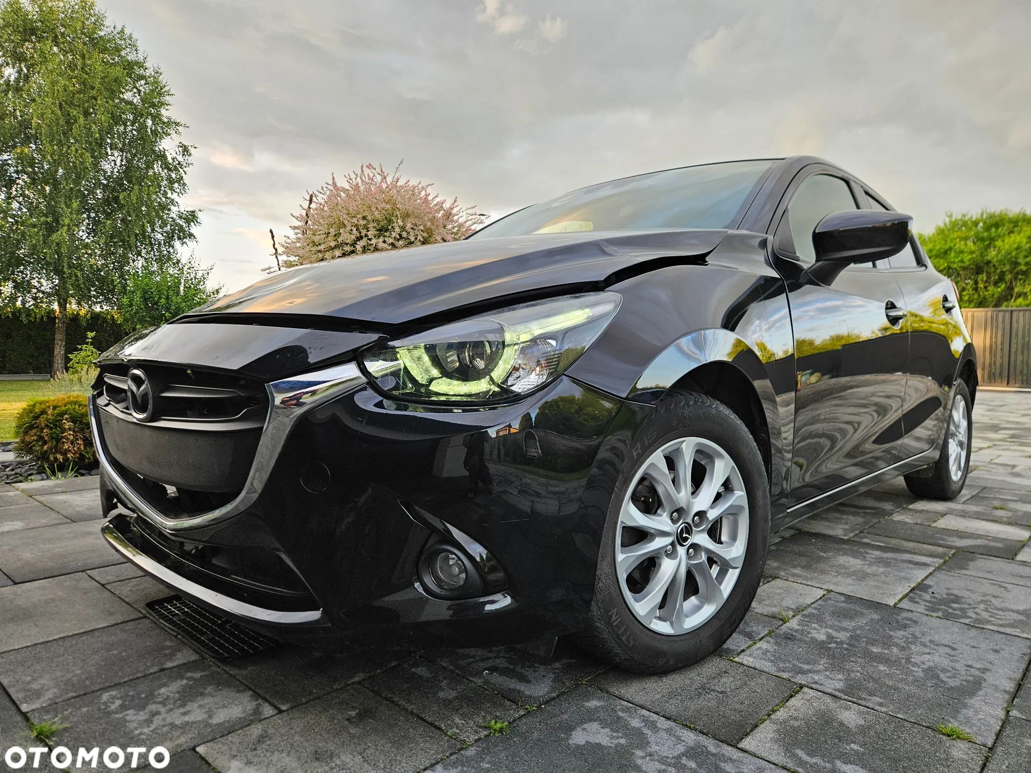 Mazda 2 SKYACTIV-G 90 Sports-Line - 1
