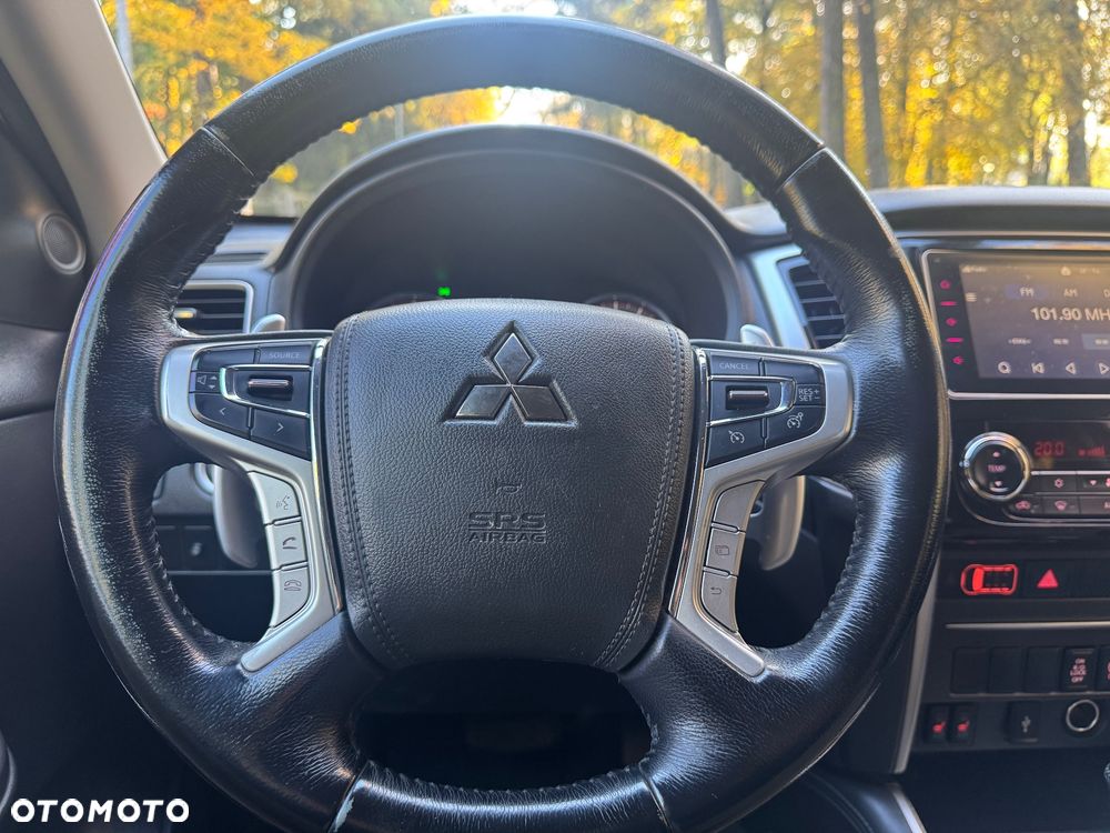 Mitsubishi L200 2.2 d DC Stark Basic - 26