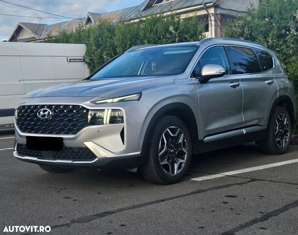 Hyundai Santa Fe - 1