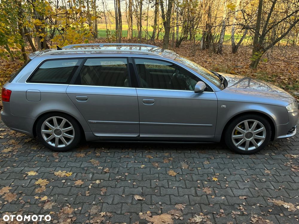 Audi A4 Avant - 4