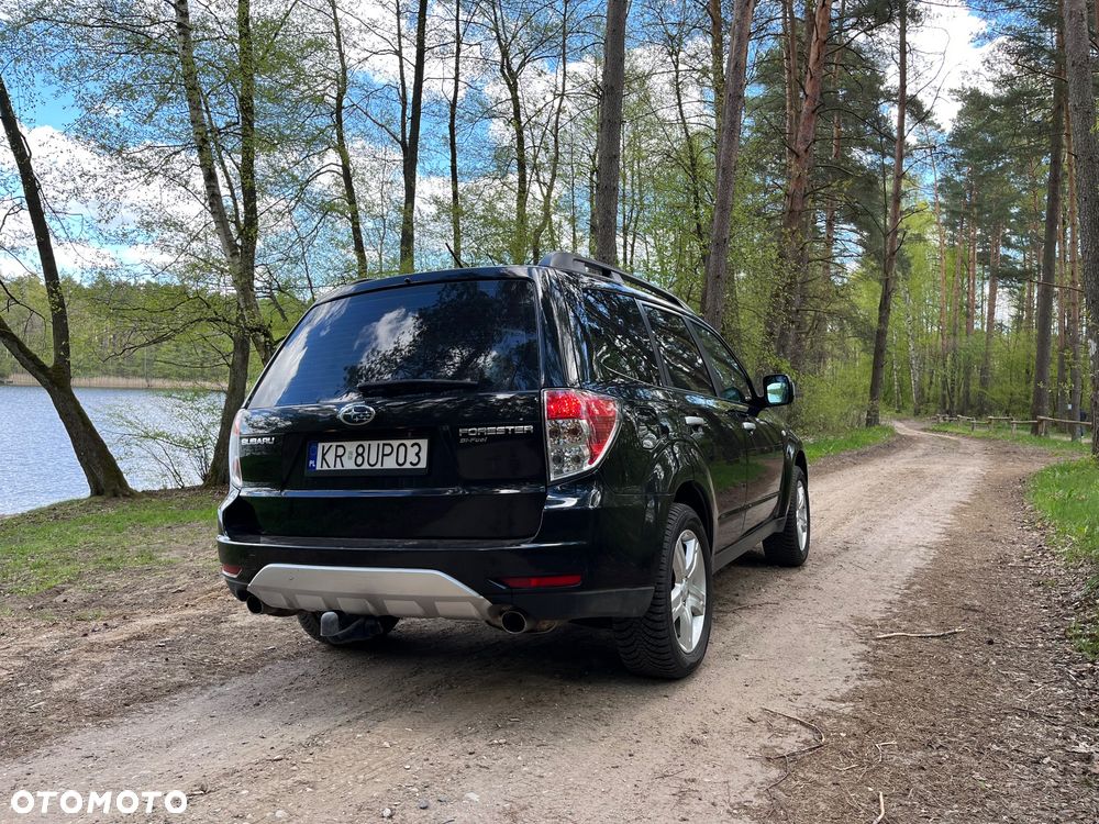 Subaru Forester 2.0 XE NAV Euro5 - 17