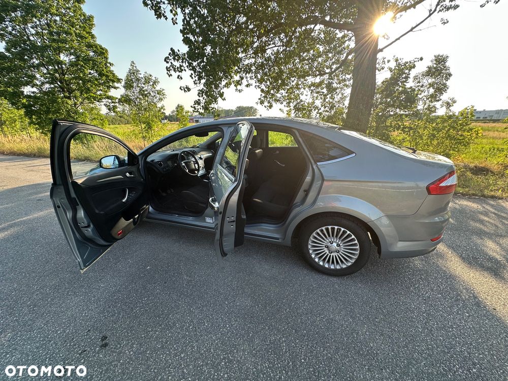 Ford Mondeo 2.0 TDCi Titanium X - 11