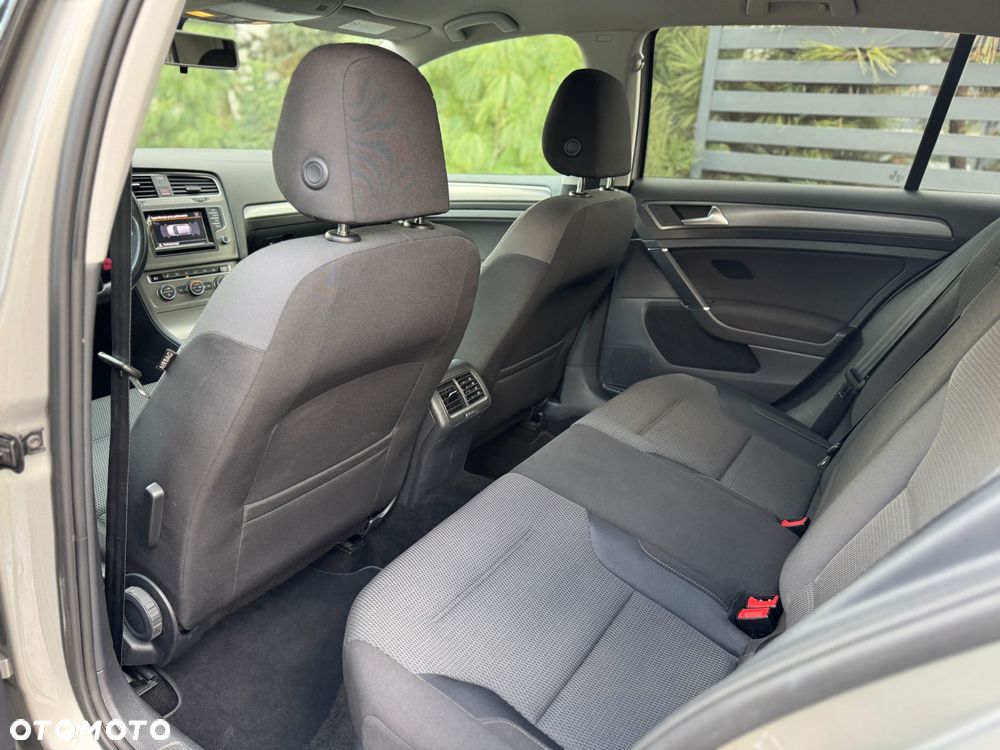 Volkswagen Golf 1.4 TSI United - 16