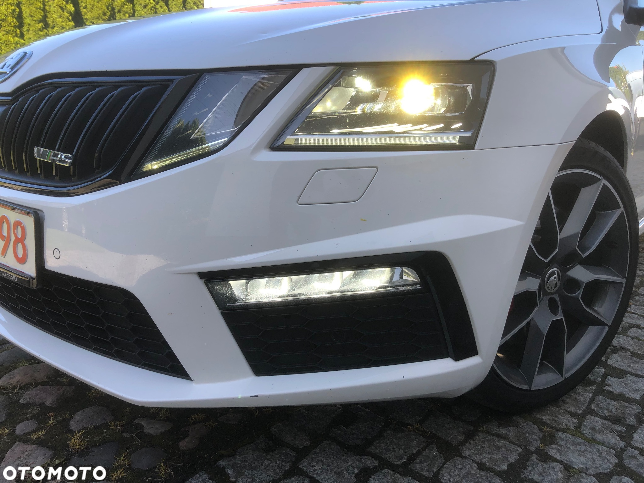 Skoda Octavia Combi 2.0 TSI RS 245 - 19