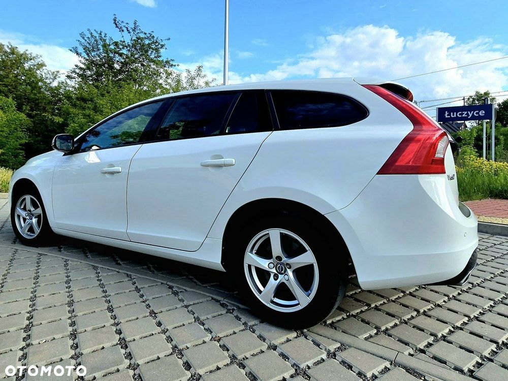 Volvo V60 D2 Geartronic Summum - 7