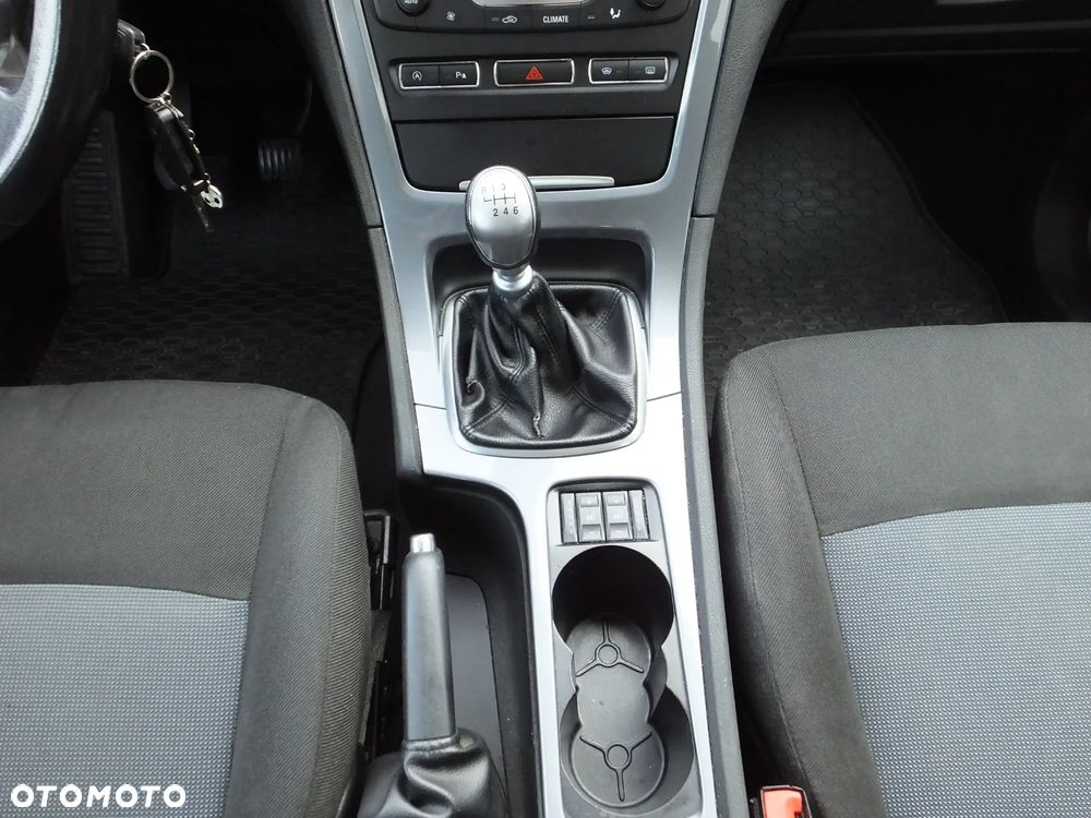 Ford Mondeo 1.6 TDCi ECOnetic Trend - 19