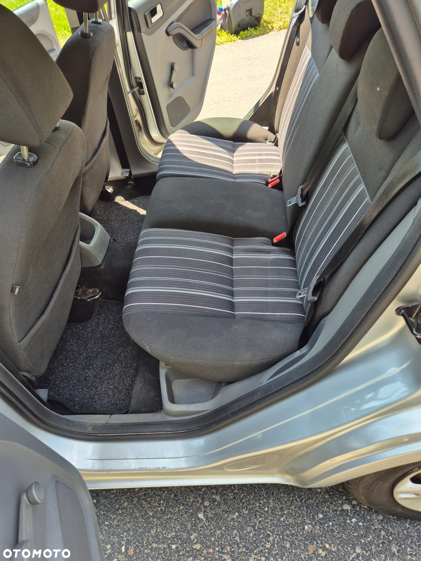 Ford Focus 1.6 TDCi Ambiente - 19