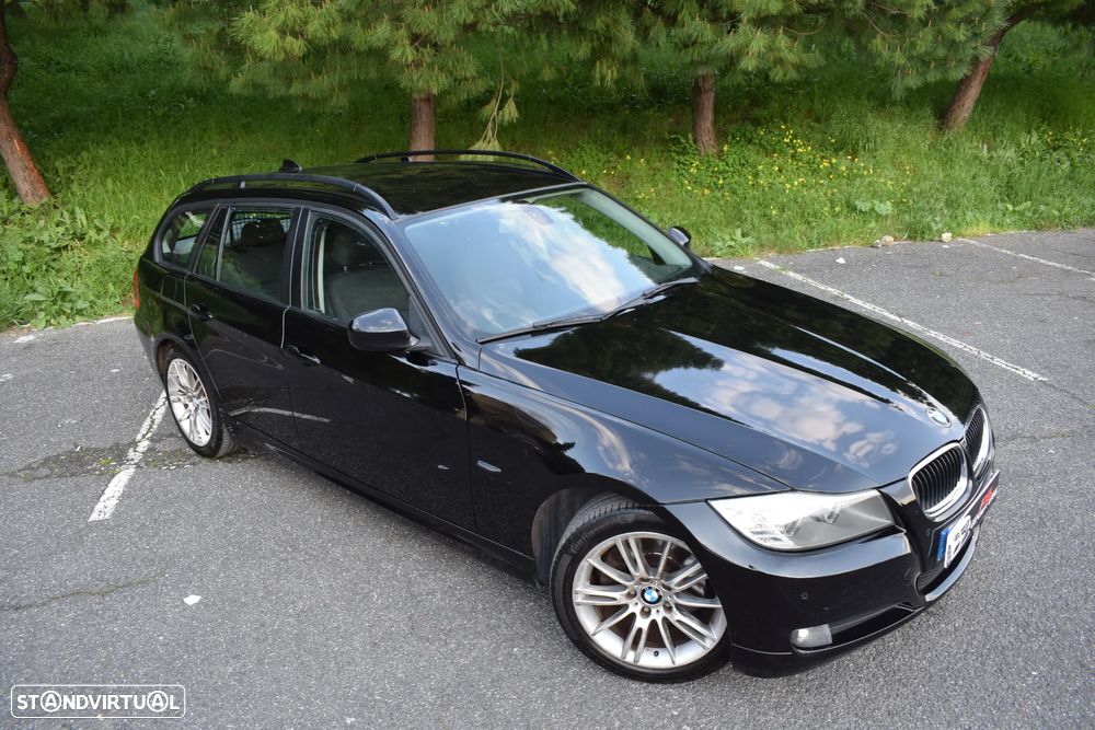 BMW 318 d Navigation Sport - 36