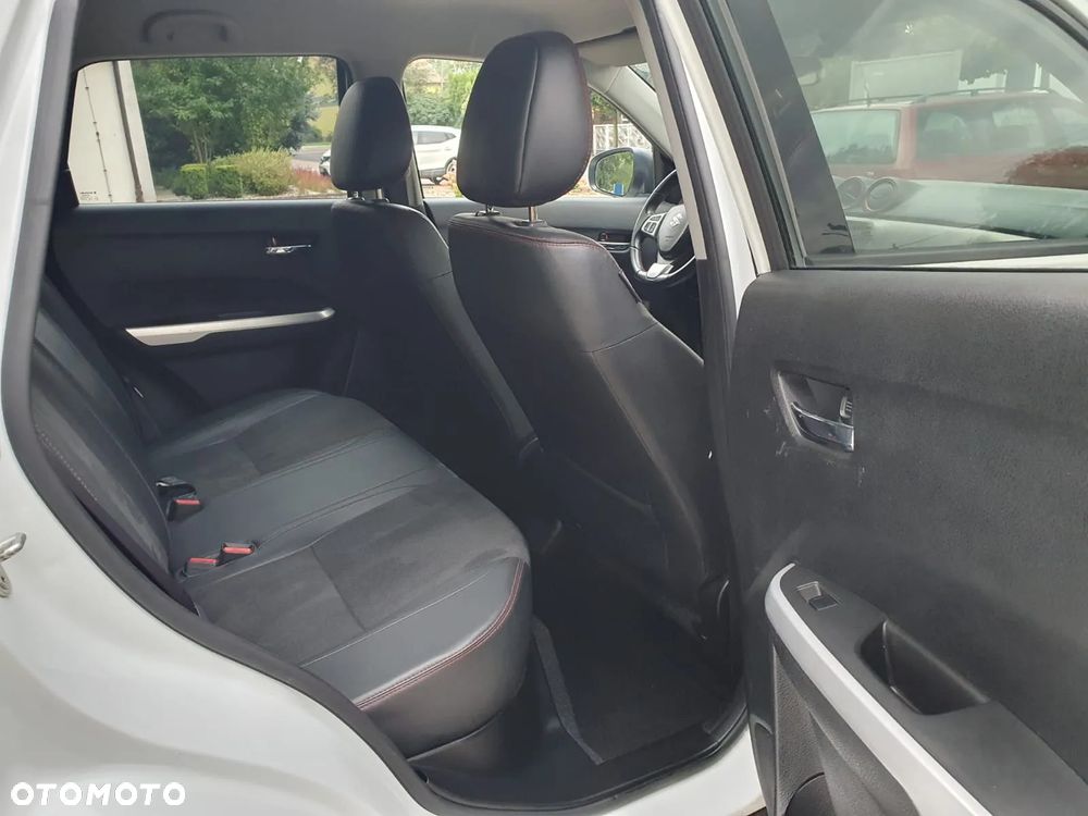 Suzuki Vitara 1.4 Boosterjet Premium 4WD - 18