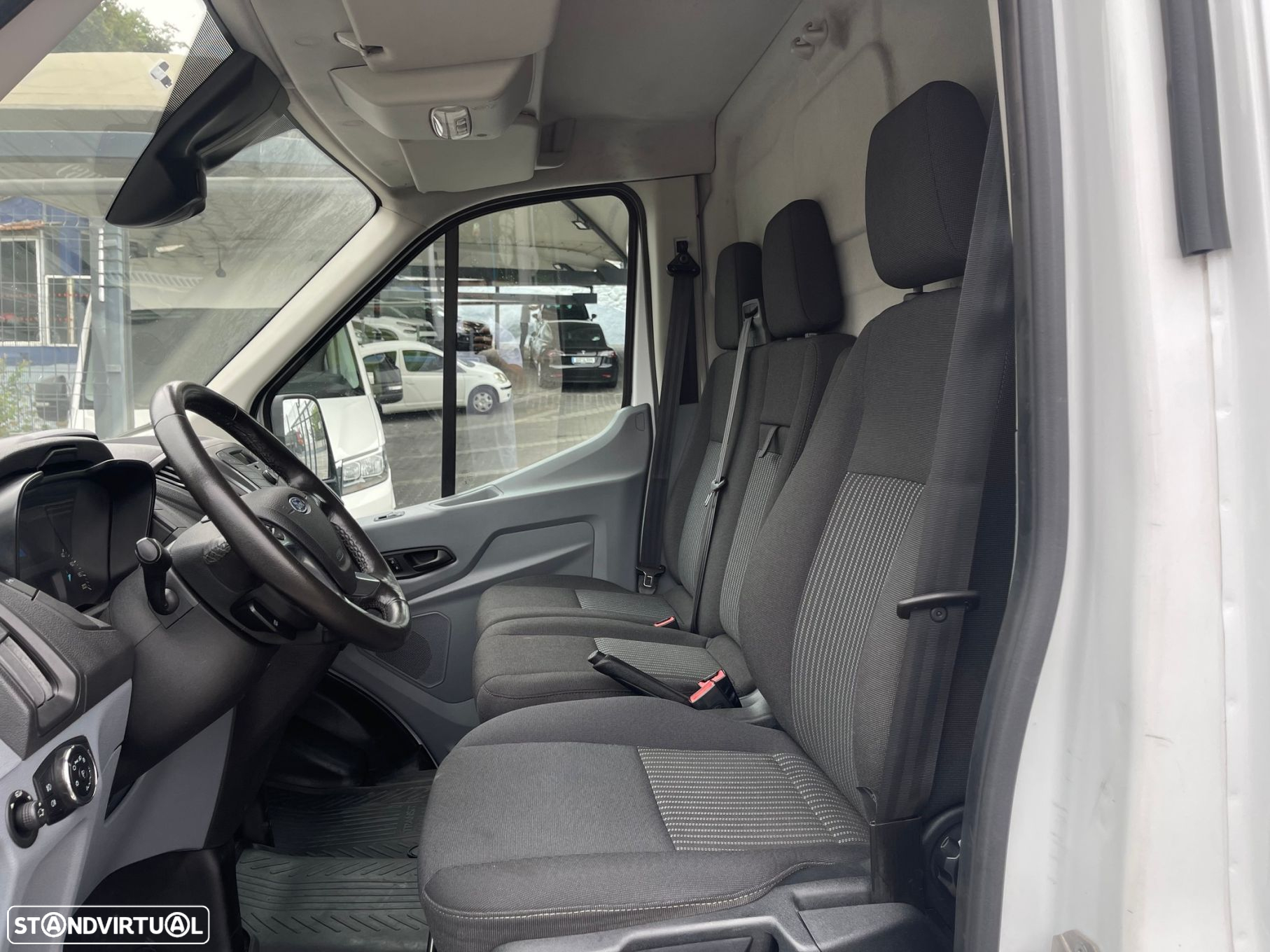 Ford Transit 2.0 TDCi L3H2 - 19