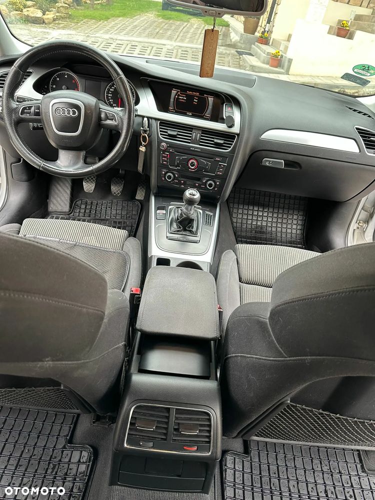 Audi A4 Limousine 2.0 TDI DPF Ambiente - 7