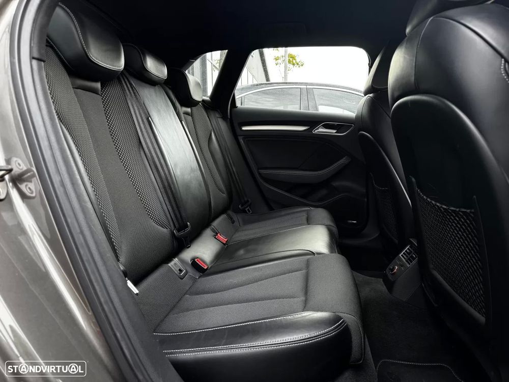 Audi A3 Sportback 1.6 TDI S-line S tronic - 35