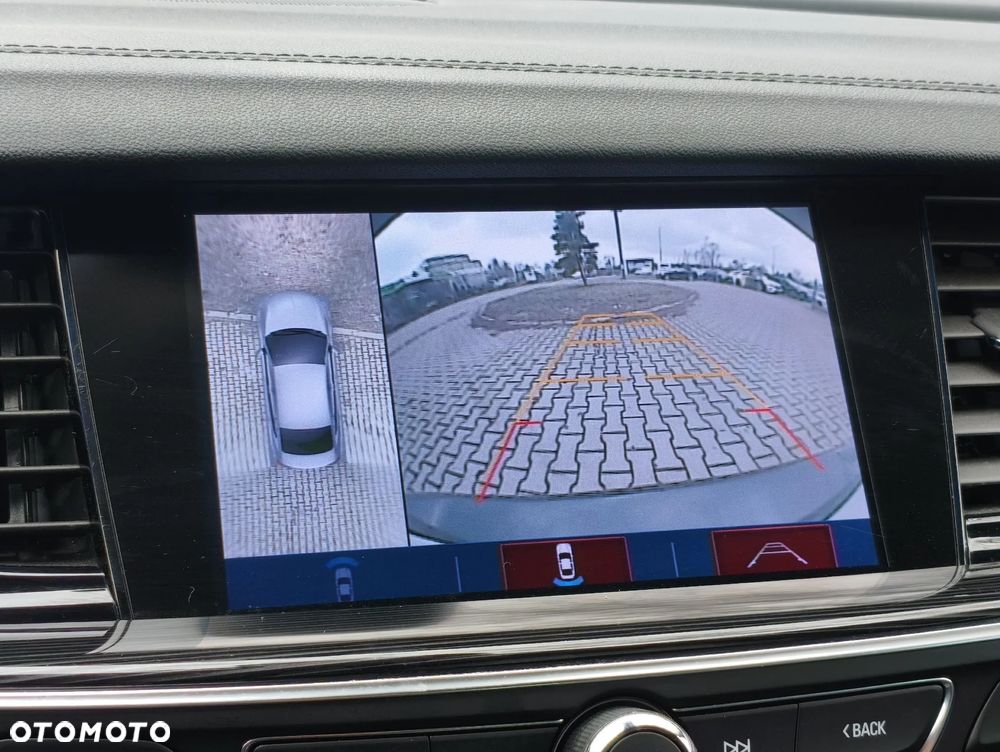 Opel Insignia 2.0 BiTurbo 4x4 Innovation - 12