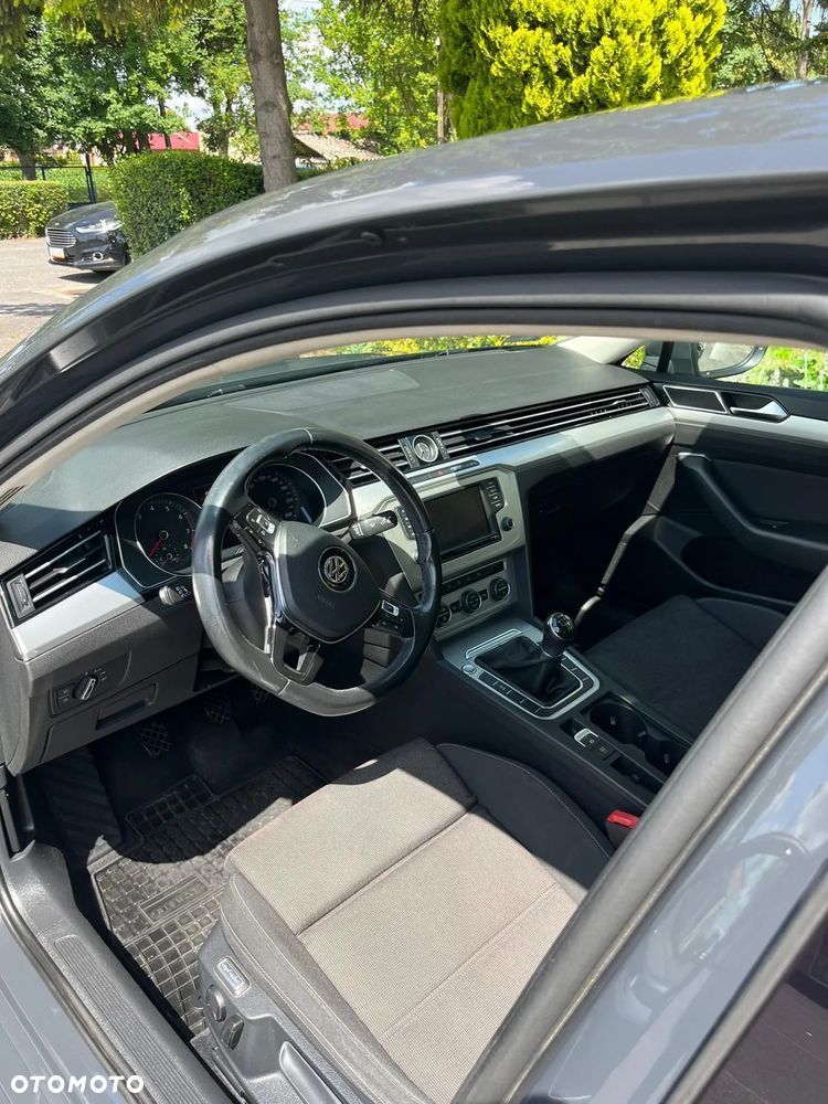 Volkswagen Passat 1.4 TSI BMT ACT Comfortline - 10