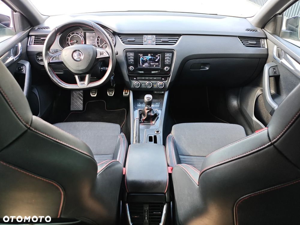Skoda Octavia - 25
