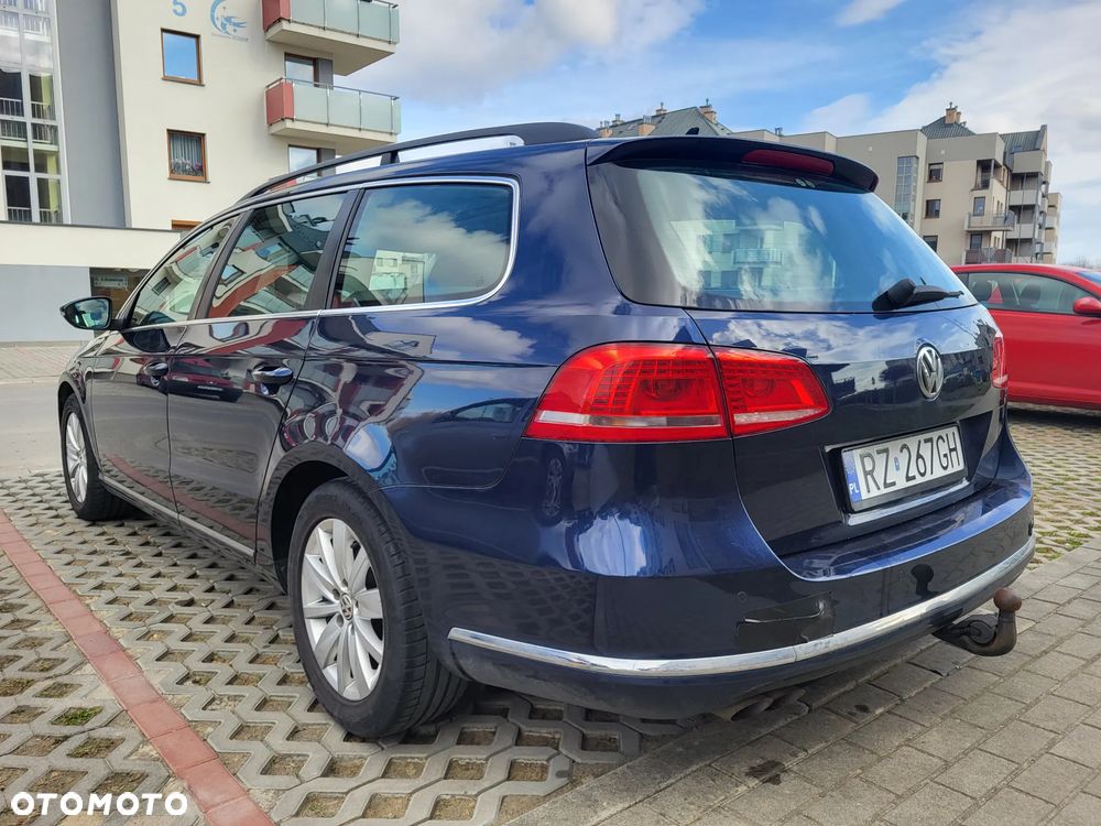 Volkswagen Passat 2.0 TDI Highline - 5