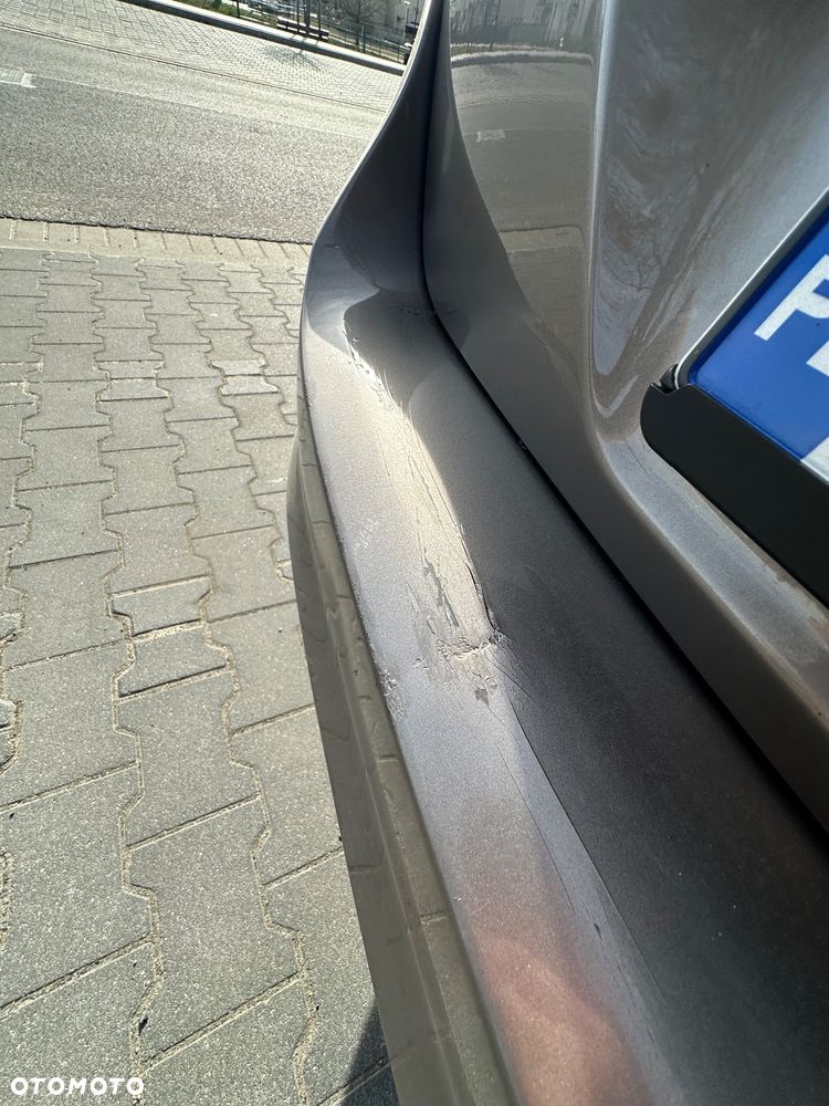 Volkswagen Passat 2.0 TDI Comfortline - 19