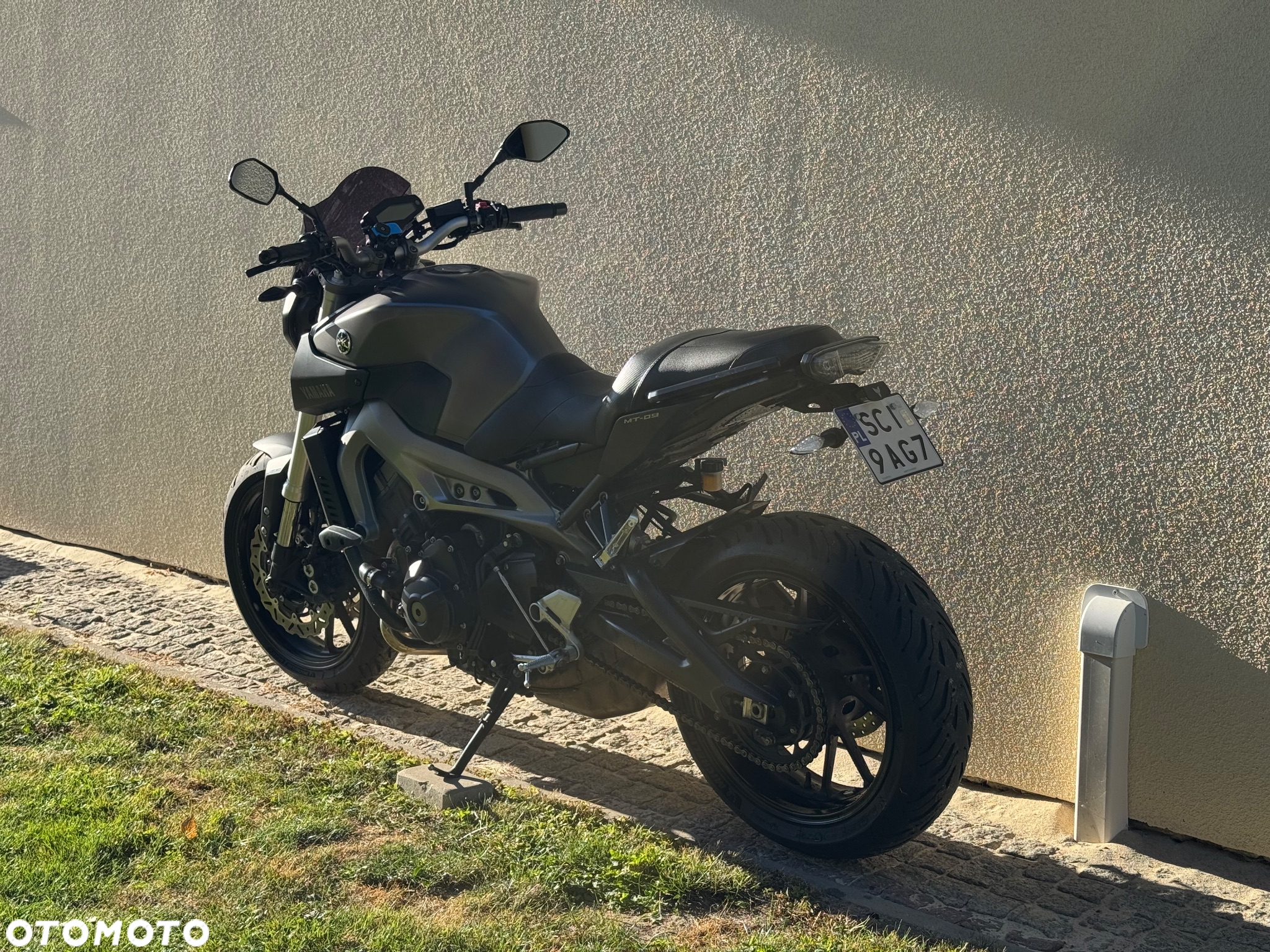 Yamaha MT - 6