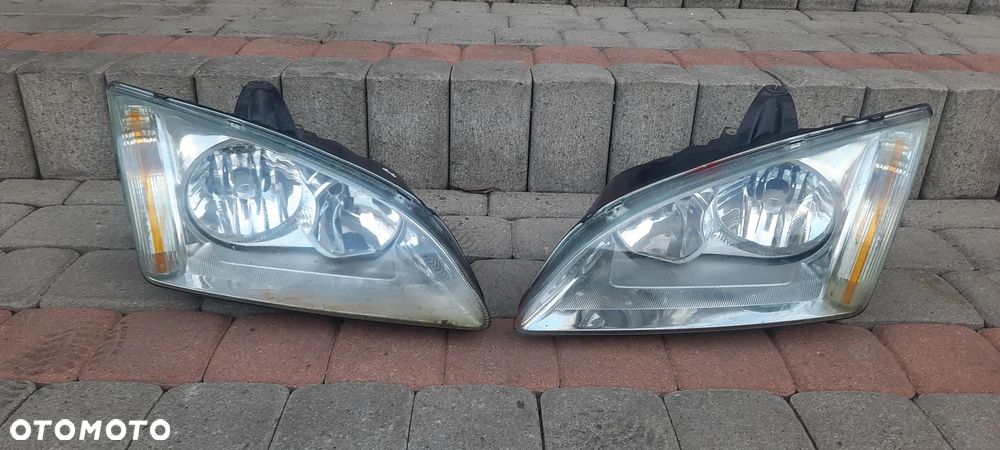 lampa reflektor focus II - 1