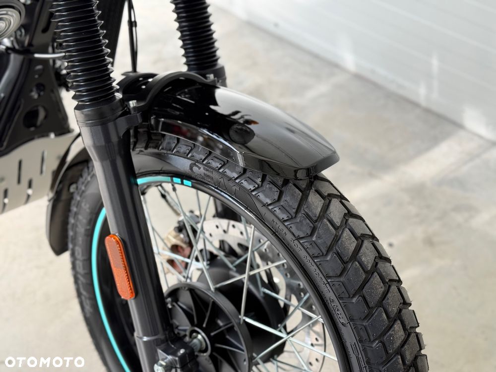 Royal Enfield Himalayan - 9