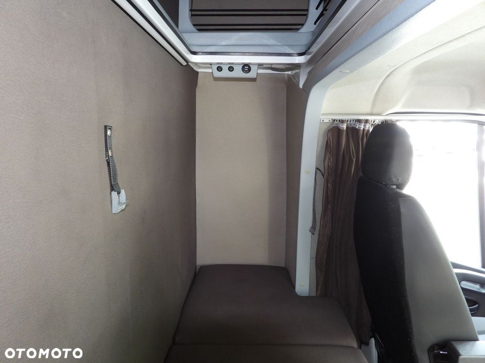 Opel MOVANO PLANDEKA 10 PALET WEBASTO TEMPOMAT KLIMATYZACJA LEDY PNEUMATYKA  165KM - 38