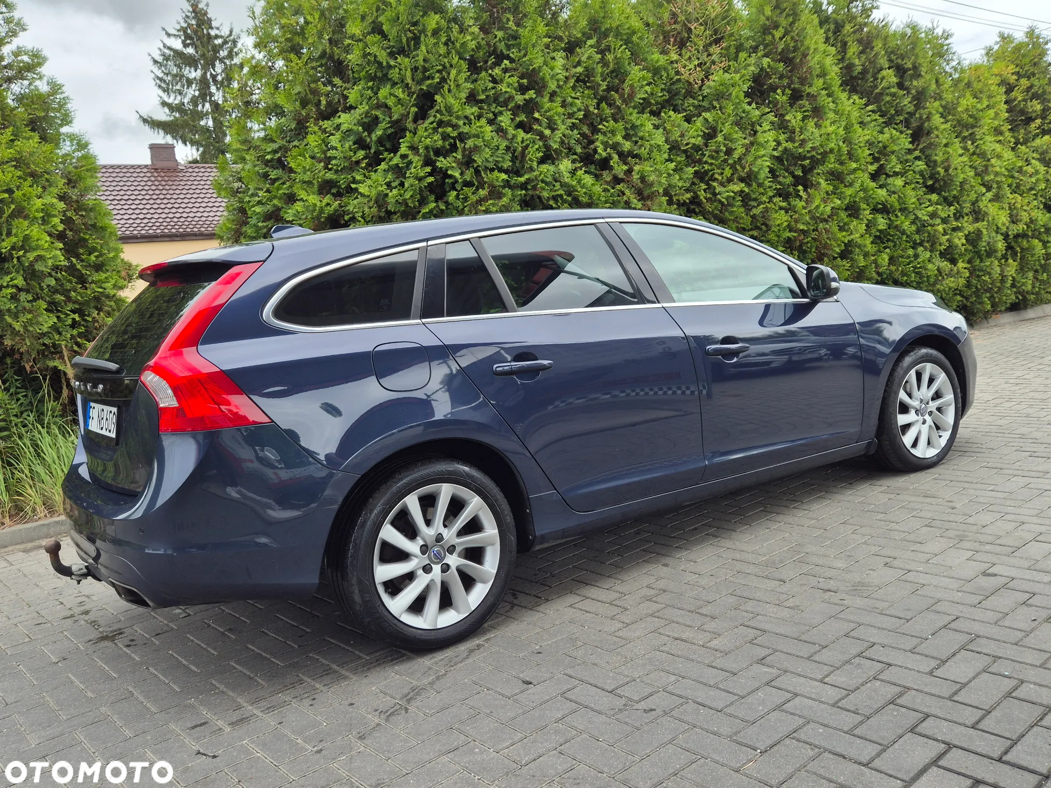 Volvo V60 D4 Drive-E Dynamic Edition (Momentum) - 13