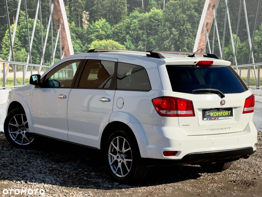 Fiat Freemont 2.0 Multijet 16V DPF Automatik Allrad Lounge - 10