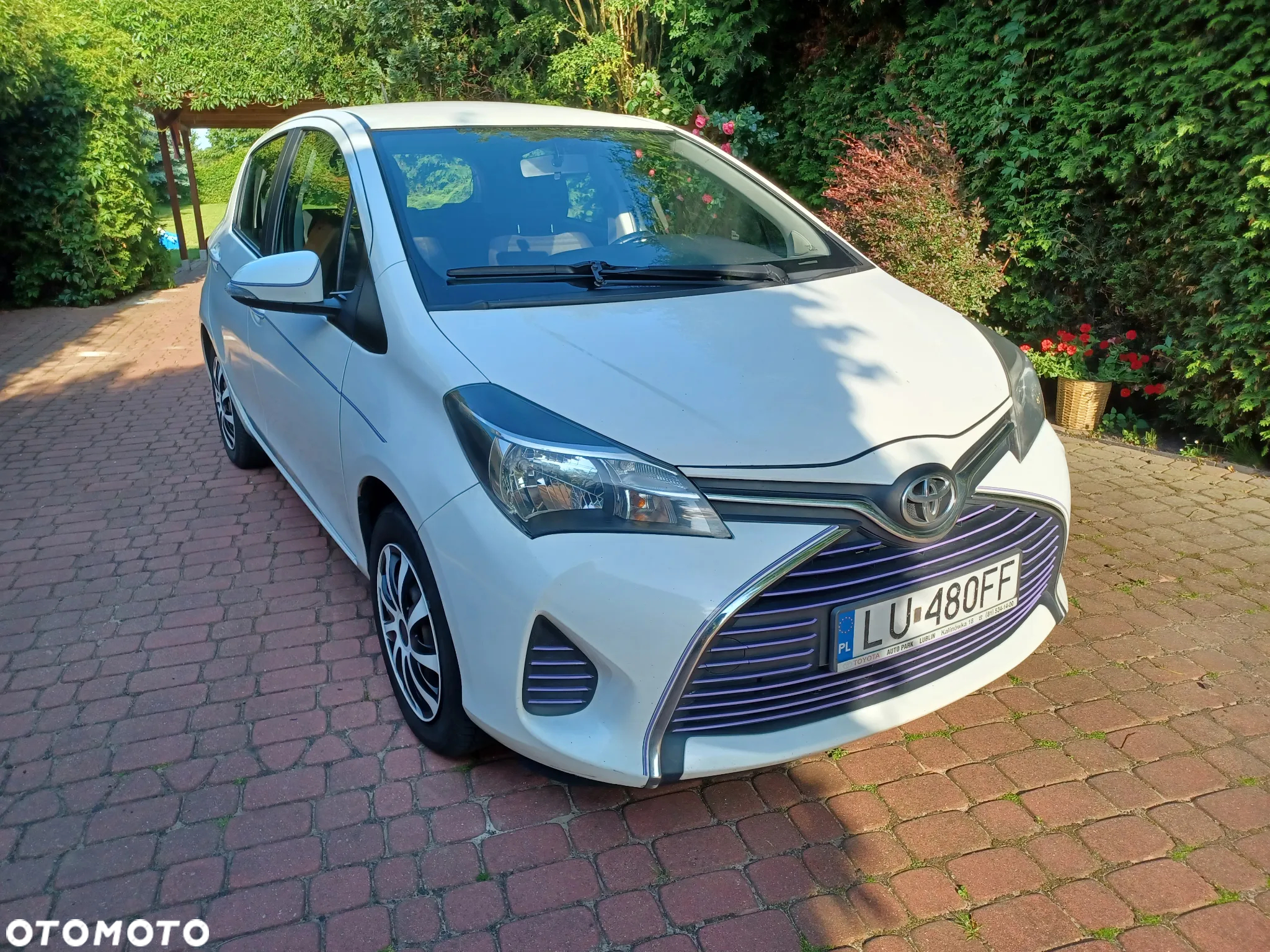 Toyota Yaris 1.33 Premium - 2