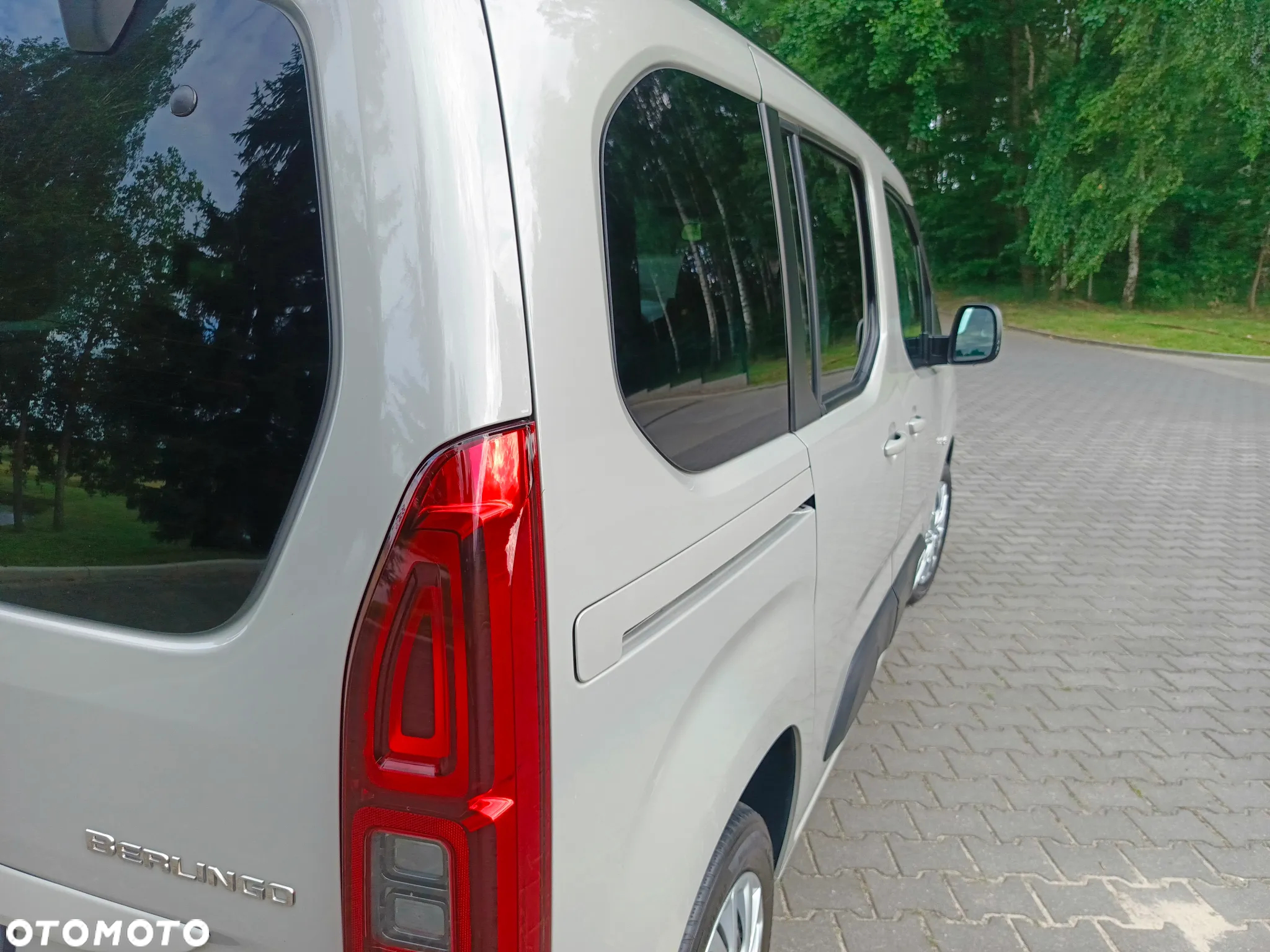 Citroën Berlingo M BlueHDi 130 SHINE - 12