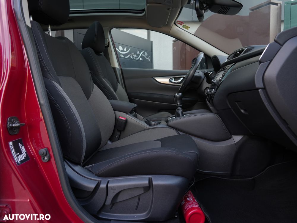 Nissan Qashqai 1.5 DCI TEKNA - 8
