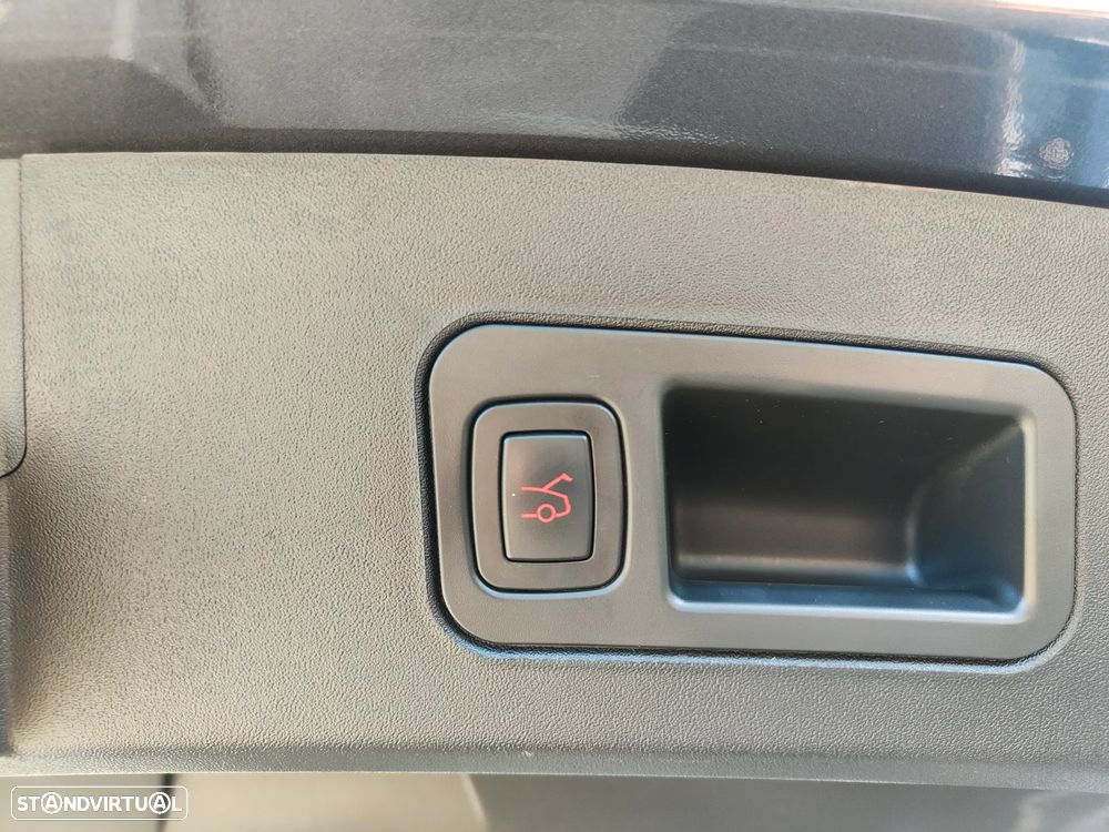 Tesla Model S Long Range AWD - 17