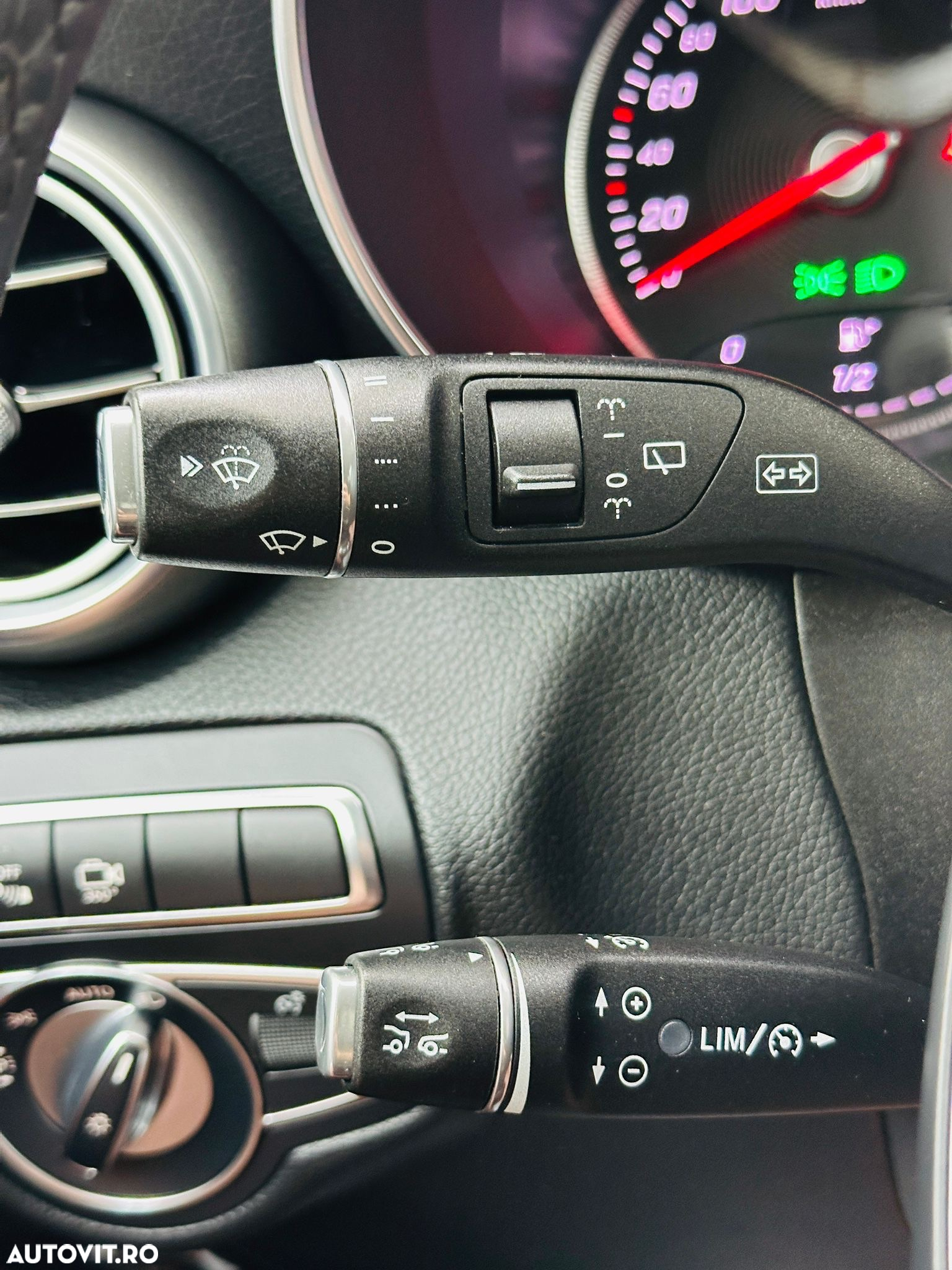 Mercedes-Benz GLC - 39