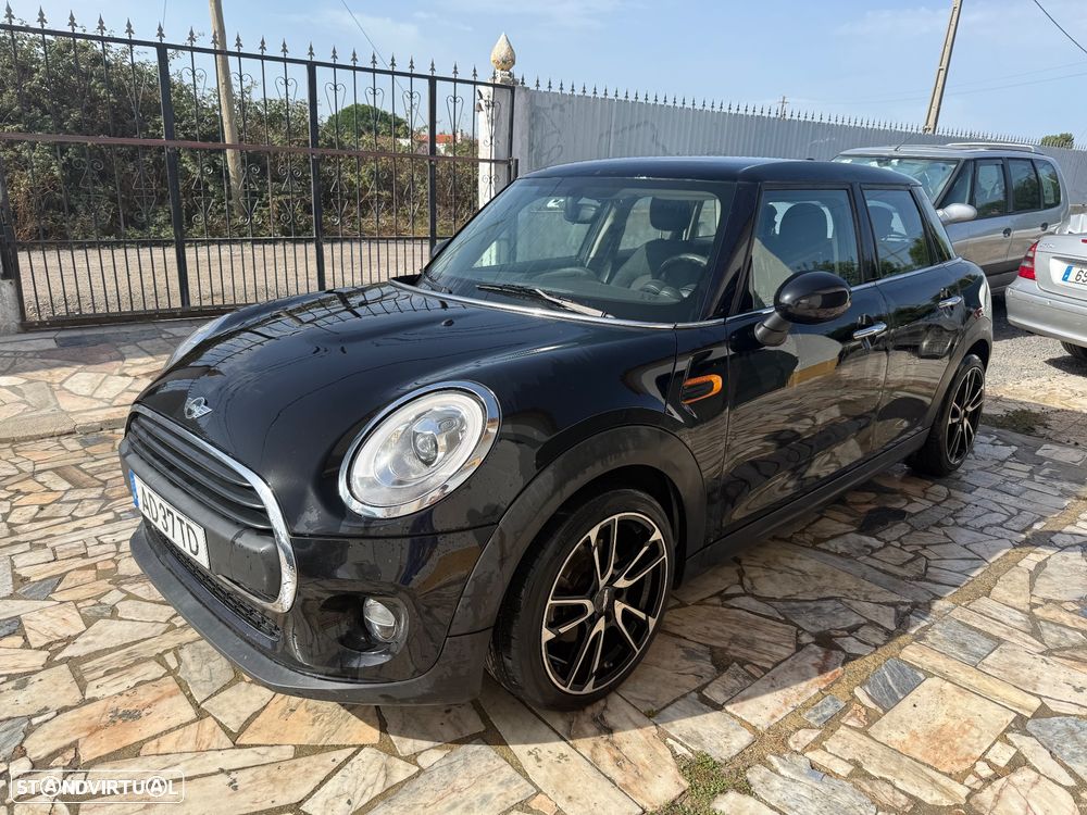 MINI 5 Portas One D - 5