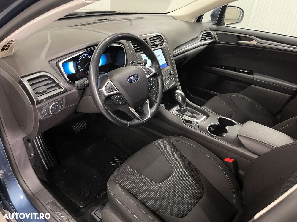Ford Mondeo 2.0 HEV Titanium - 6
