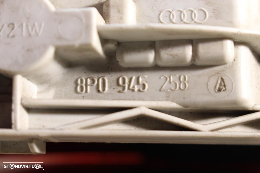 Farolim Direito Audi A3 (8P1)  Farolim Direito Audi A3 8P De 3 Portas - 9