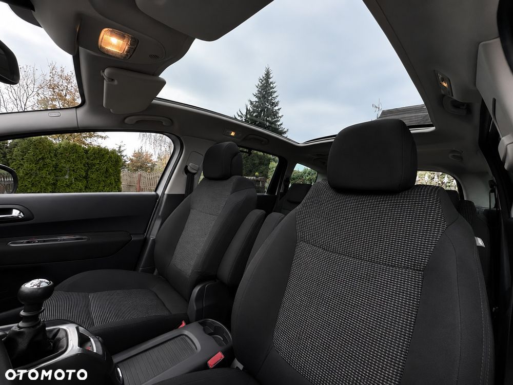 Peugeot 5008 1.6 THP Family 7os - 14